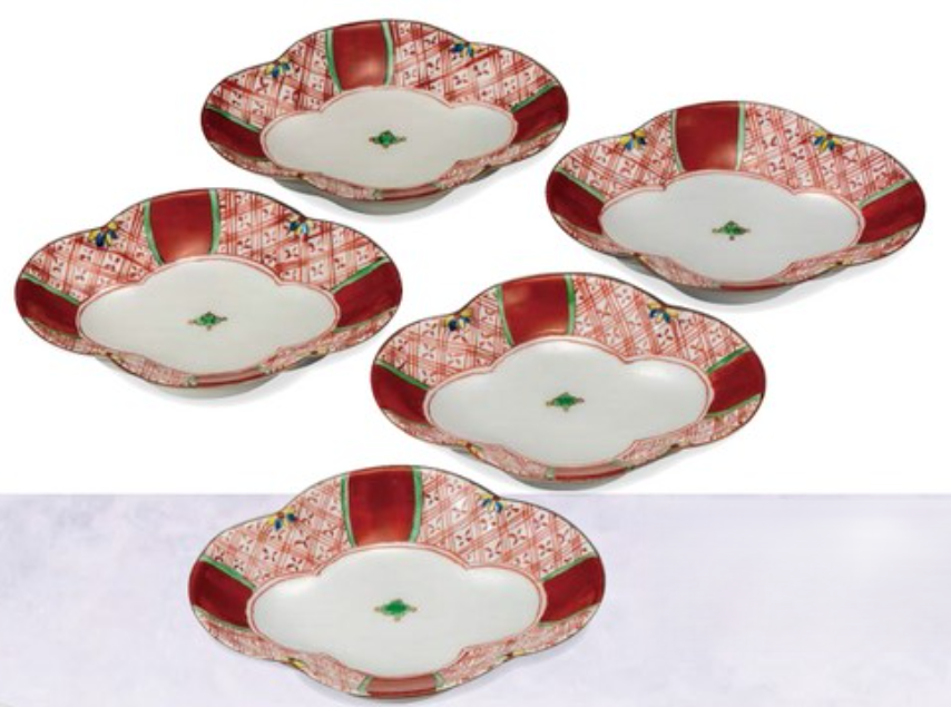 #6 Assorted Plates /Aka-e  (K8-155)